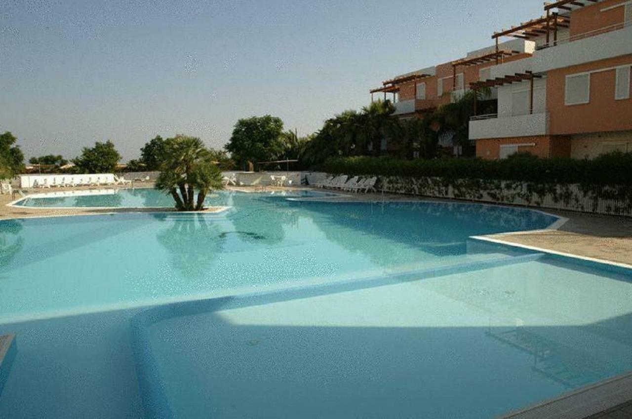 Aparthotel Tramonti Sant Isidoro (Apulia)